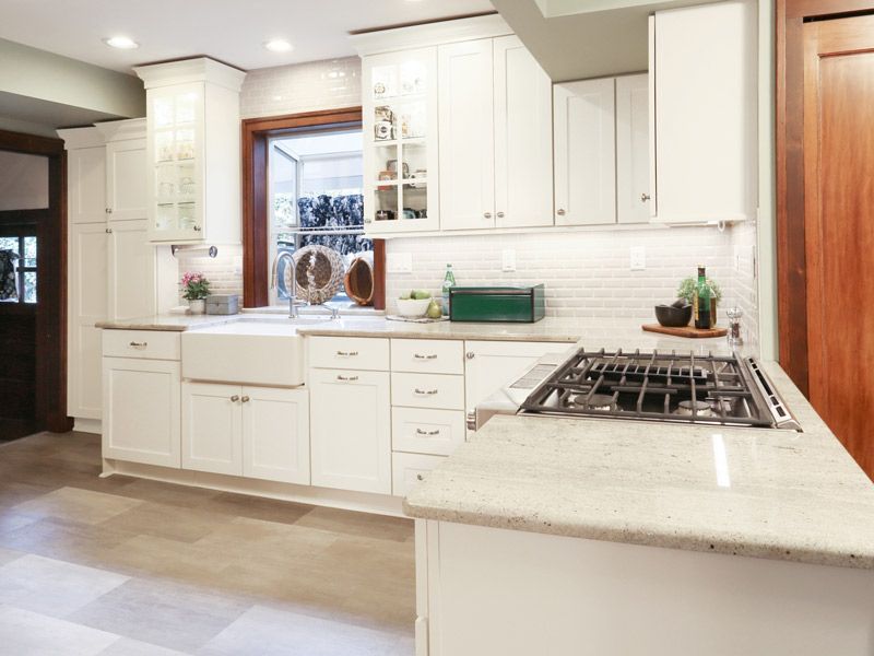 White Kitchen with Gray Backsplash