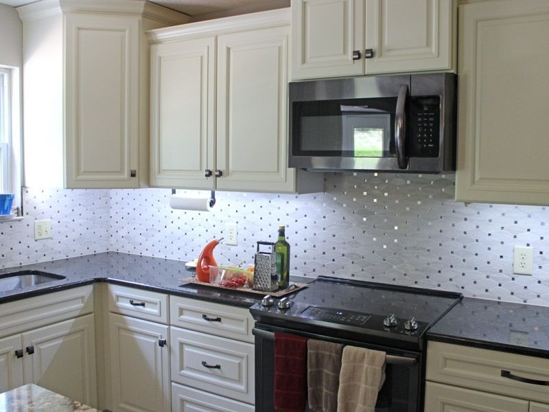 How To Choose A Backsplash For Your New Kitchen Cabinet World Of Pa